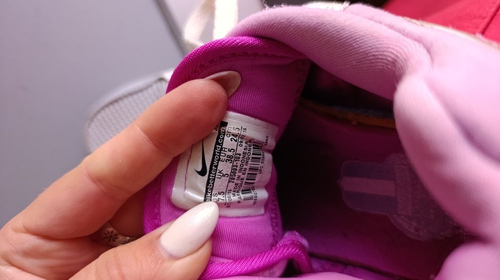 Жіночі кросівки, красовки Nike Air Max ST