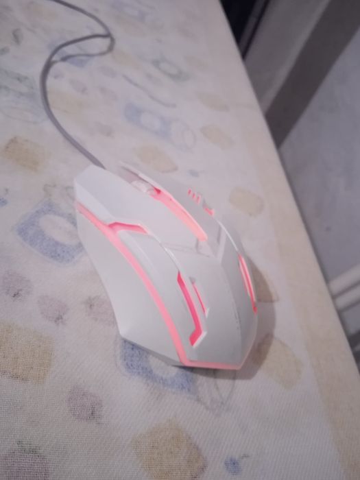 Mouse Branco RGB