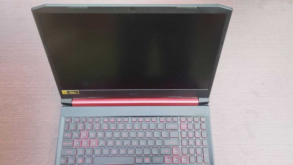 Ігровий ноутбук Acer nitro 5  RTX 2060 \ i5 9300h \ 16gb \ 144 Hz