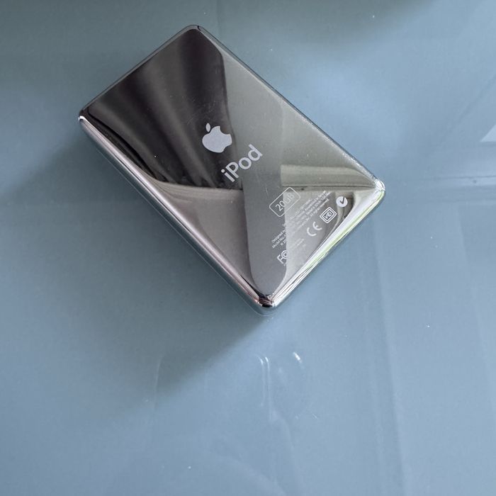 Apple iPod Classic 2nd gen A1019 20gb