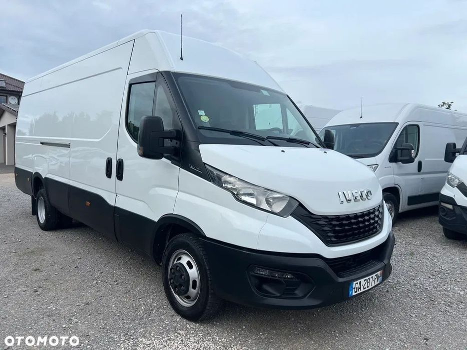 Iveco Daily 35C14 Maxi L4H2 2,3 140 KM klima tempomat  pełna faktura vat 23% cena netto 66900 zł