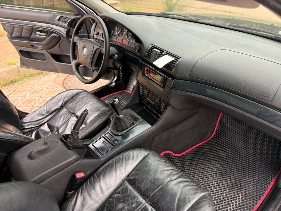 BMW e 39  2.5 gas clima