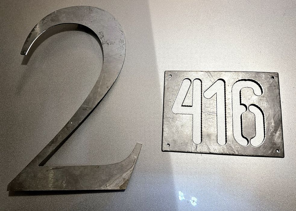 Numery porządkowe 416  i 2 wycięte laserem, numer na dom z nierdzewki