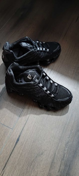 Sprzedam buty Nike shox