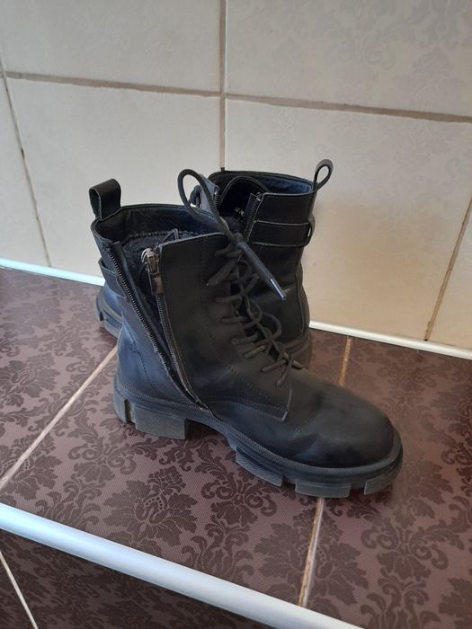 Зимні ботінки шкіряні