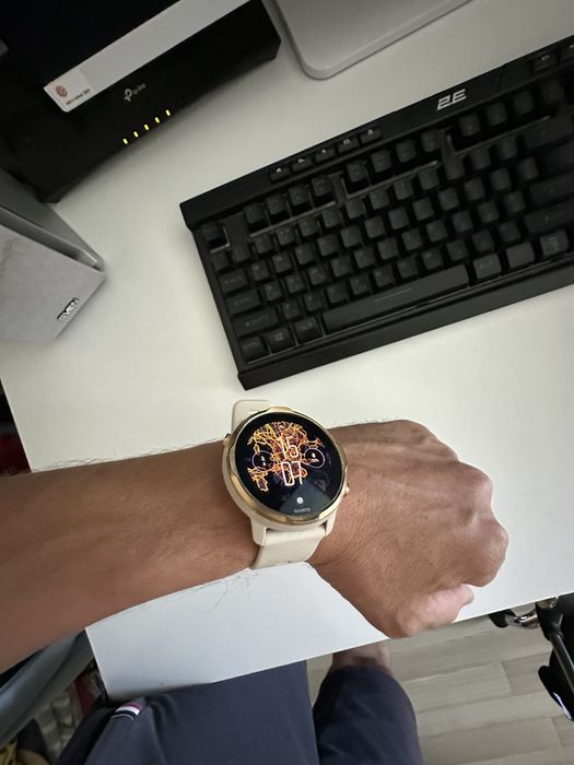 Смарт часи Suunto 7