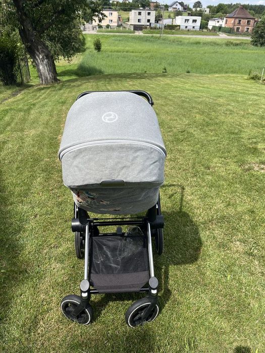 Carrinho passeio cybex