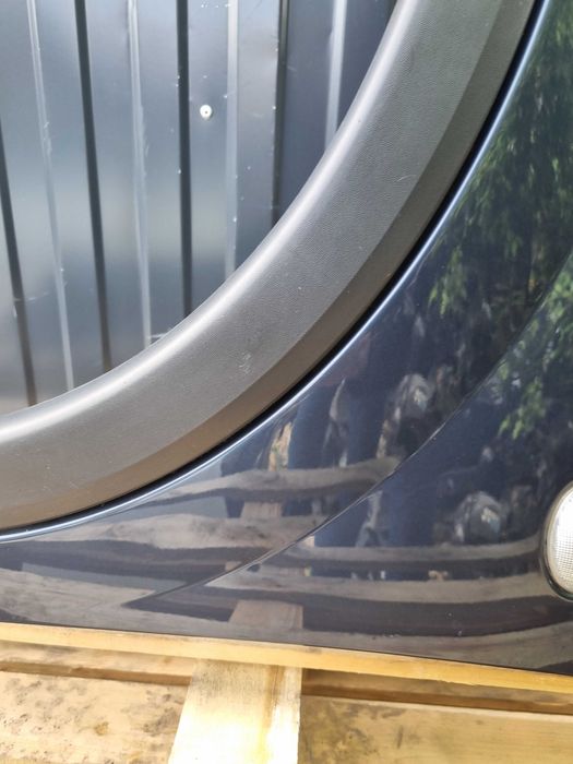 Opel Corsa C Błotnik Lewy Przód Kolor Z168