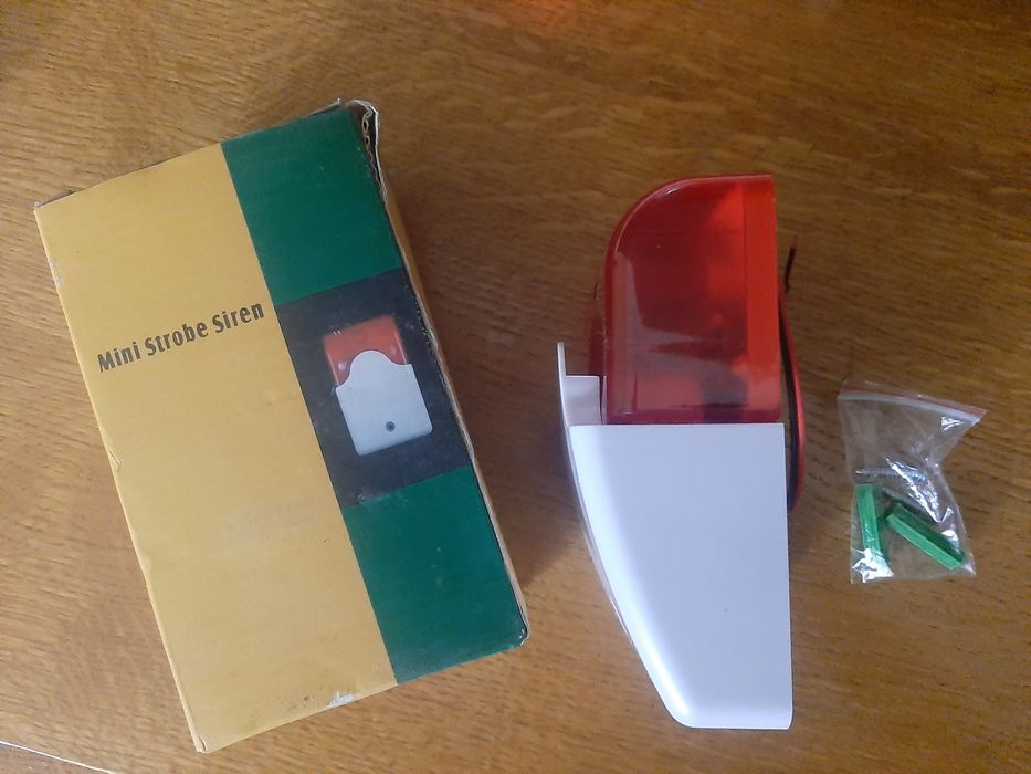 Сирена світлозвукова