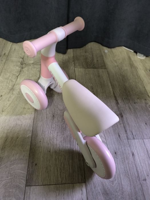 Продам новий біговел від 1 року