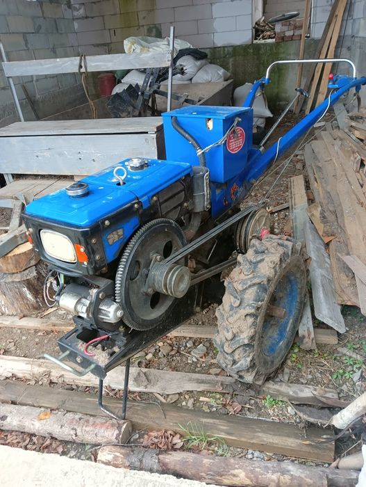 Продається мотоблок Зубр 8 к.с.