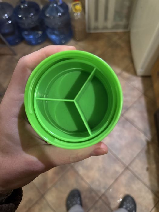 Спортивний шейкер Spider Bottle 3-в-1 (з контейнерами для добавок)