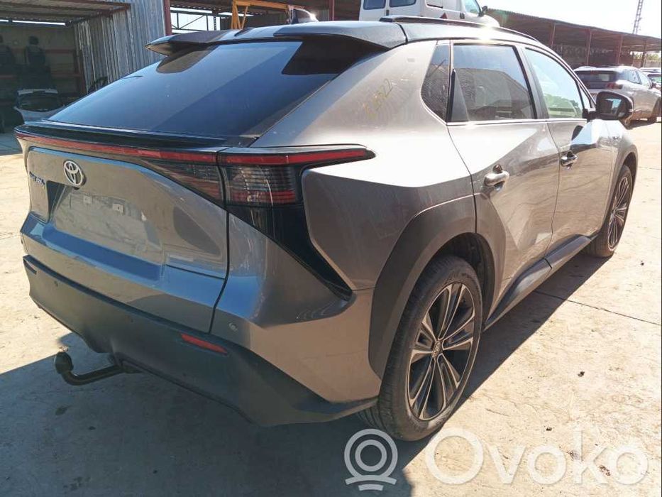 Бампер для Toyota bZ4X розборка