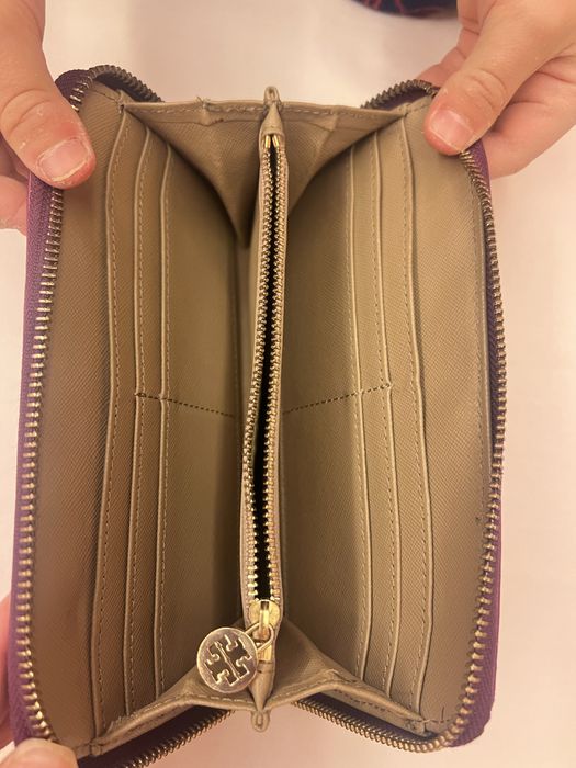 кошелек  Tory Burch Robinson Continental Wallet