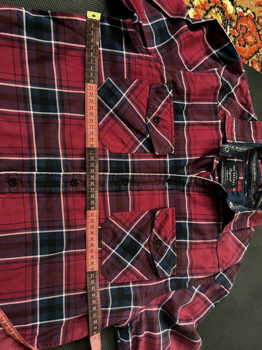 Чоловіча клітчата сорочка