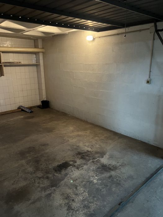 Alugo Garagem Queluz