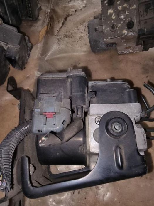 ABS Opel frontera B 2.2 dti 2001