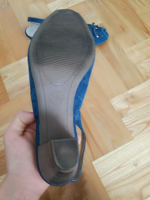Buty niebieskie