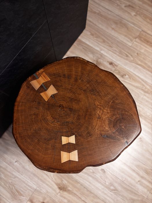 Stolik kawowy z naturalnego plastra dębu ręcznie robiony