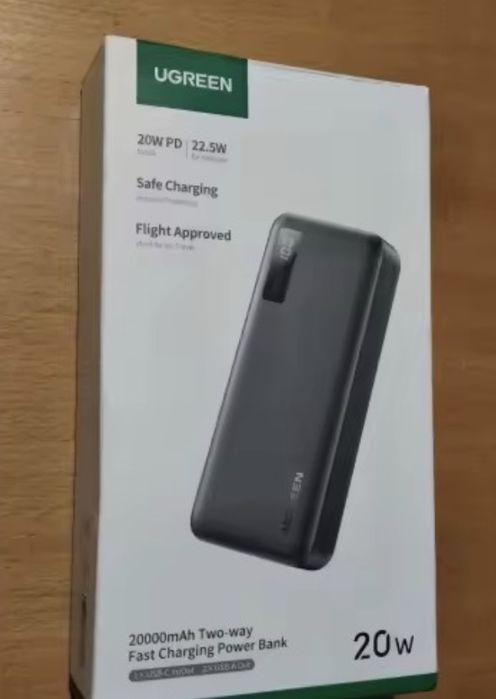 Повербанк UGREEN pb 312  20000mah