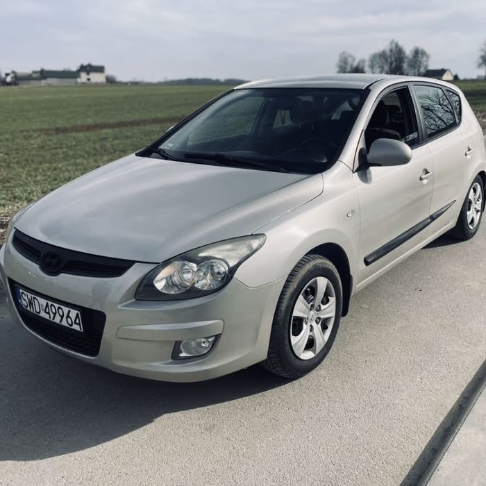 Sprzedam Hyundai I30, 1.6 , 2009 przebieg 225