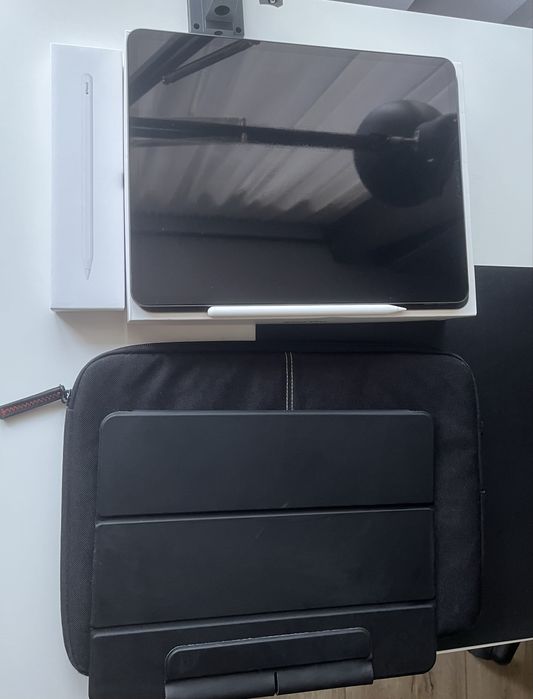 iPad Pro 12,9” 5. generacji (M1) 128 GB Wi-Fi + Apple Pencil 2