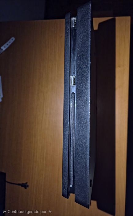 Ps4 Slim 500gb com comando e jogos