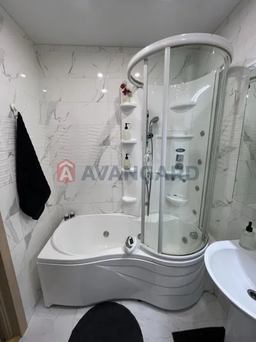 Продаж 1-к квартири ЖК «Варшавський Мікрорайон»