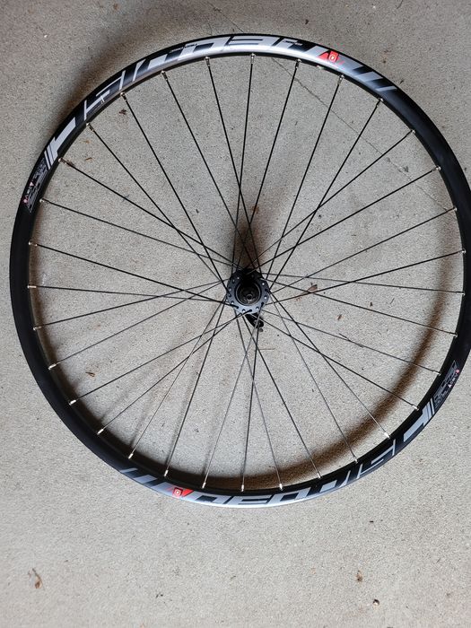 Koło przednie 27.5 cala, 584mm, Shimano Deore, Mach 1