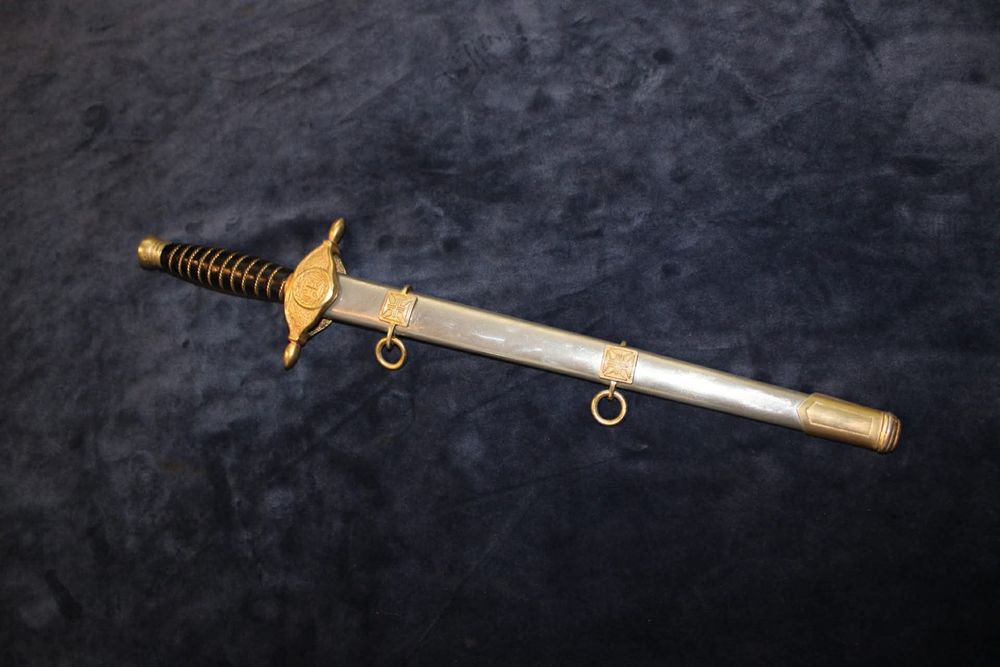 Espada Adaga de oficial da FA.