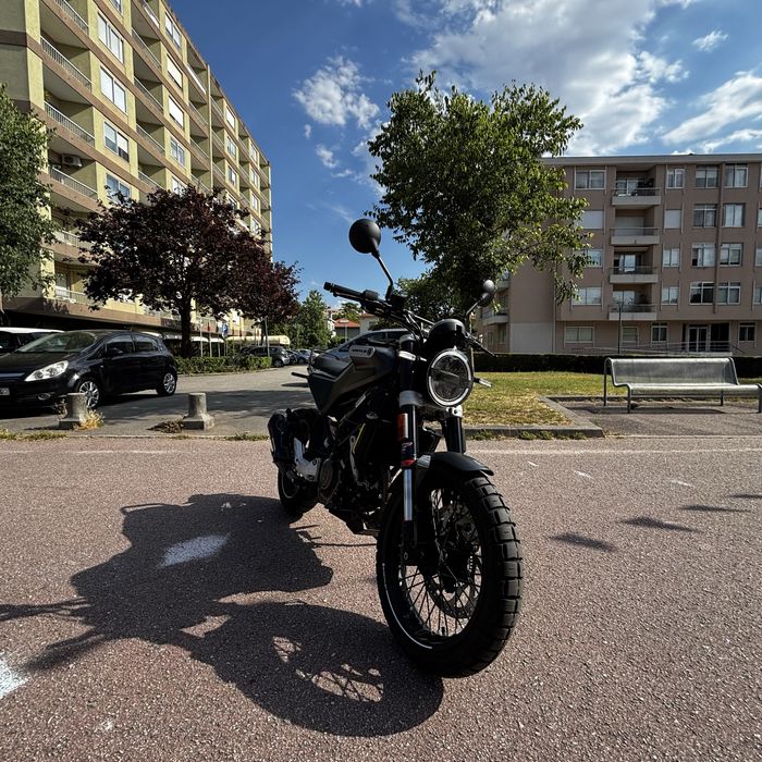 Husqvarna Svartpillen 125