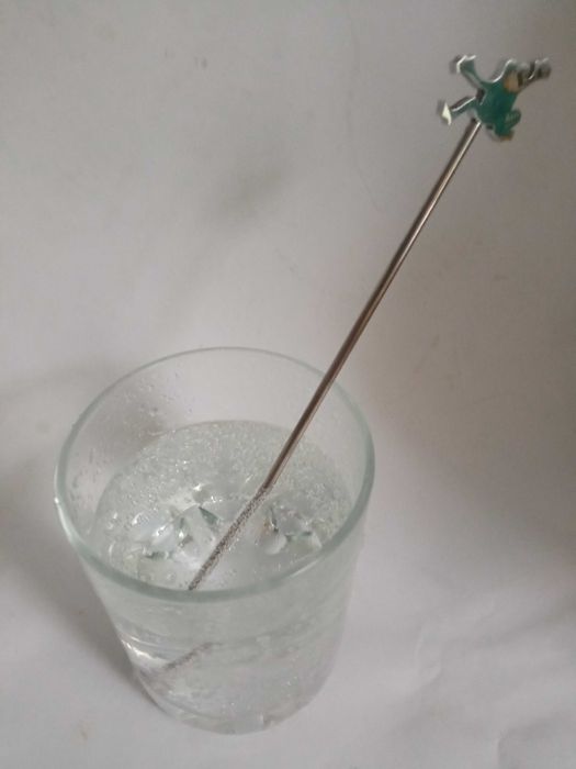 Магнитная палочка для воды  лягушка