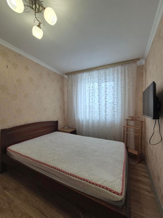 Продам 2 будинки на Князя Володимира