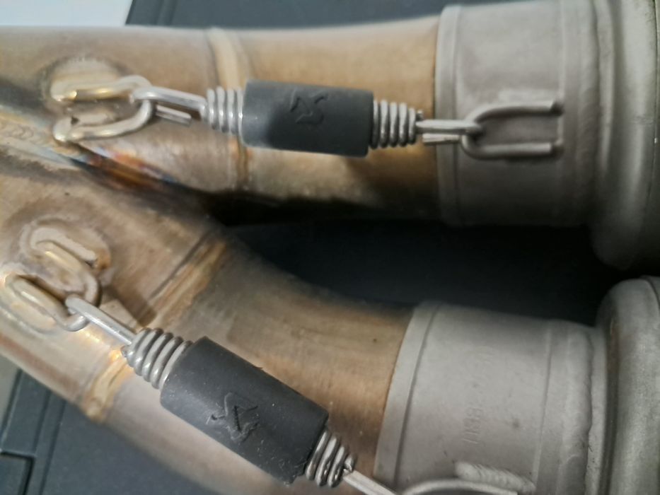 Linha escape completa Akrapovic XSR 700