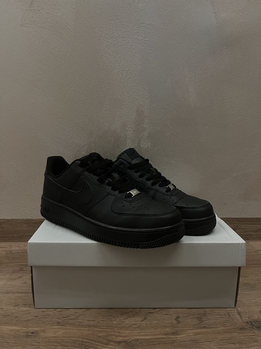Nike Air Force 1 Black