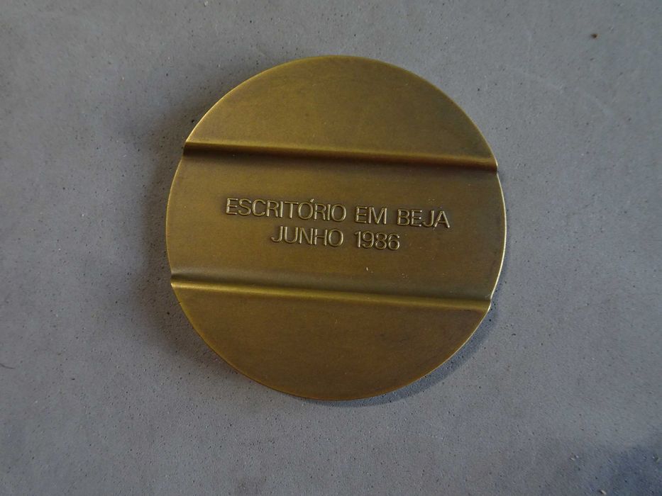 Medalha Aliança Seguradora Escritório em Beja Junho 1986