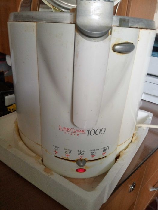 Фритюрница Tefal  Super Classic Visio 1000