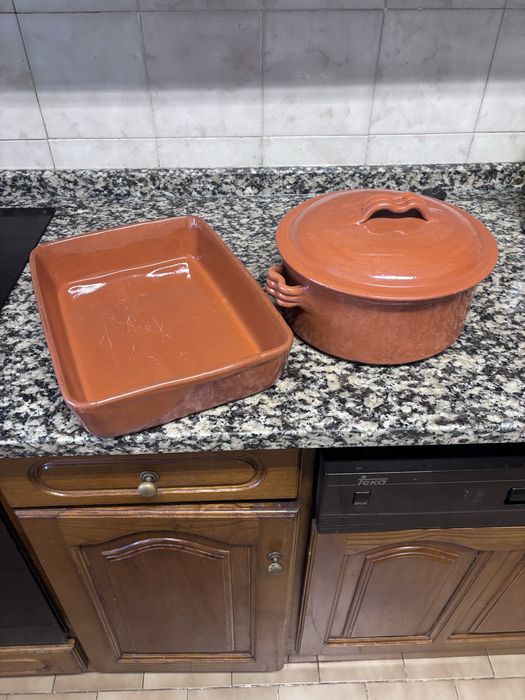 Forma e panela de Barro