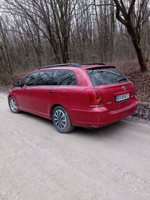 Тойота Авенсіс 2005 року 2.0 D4D