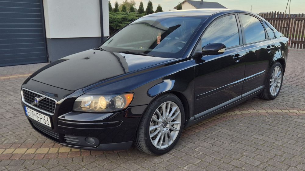 Volvo S40