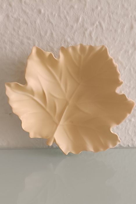Folha em gesso cerâmico