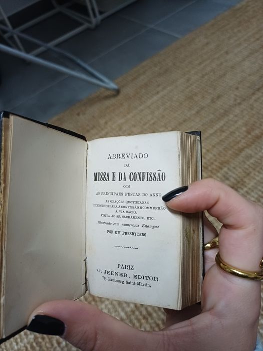 Mini livro " abreviado da missa e da confissão"