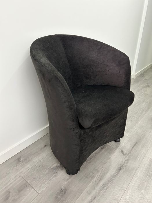 Cadeirão tecido preto