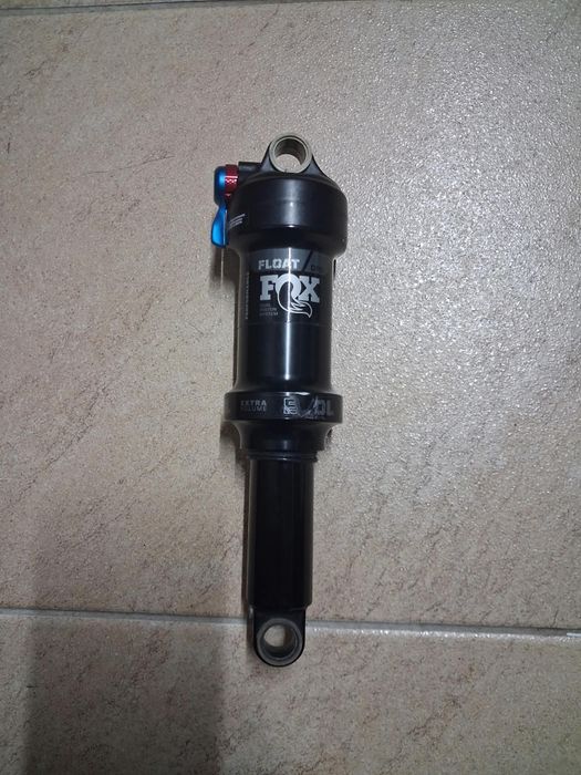 Damper Fox FOX Float DPS EVOL Performance 200x57