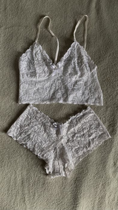 Комплект нижньої білизни