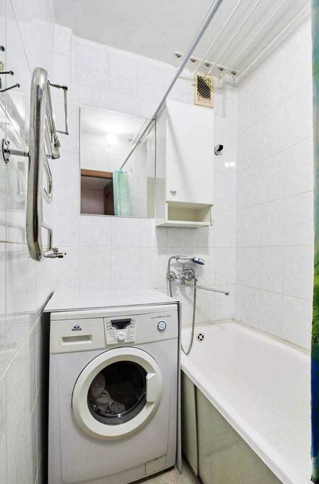 Продаж 2 кімнатної квартири на Науковій