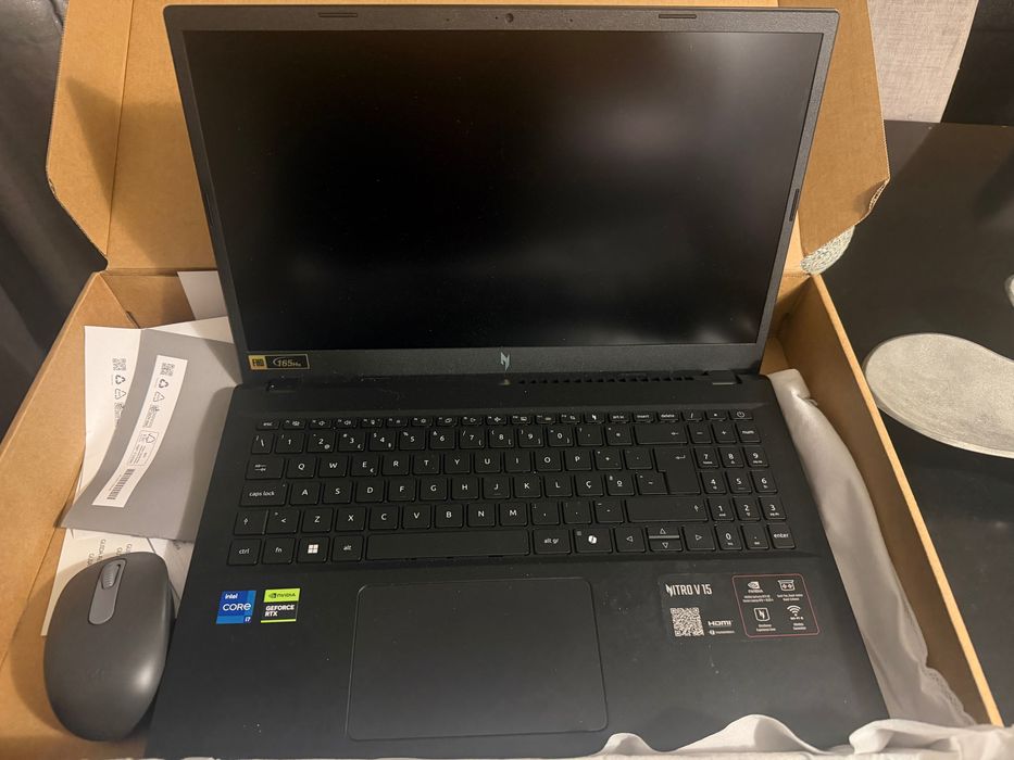Computador Portátil Gaming Acer Nitrov15  GeForce RTX 5050 |