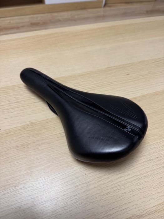 Cube active сідло