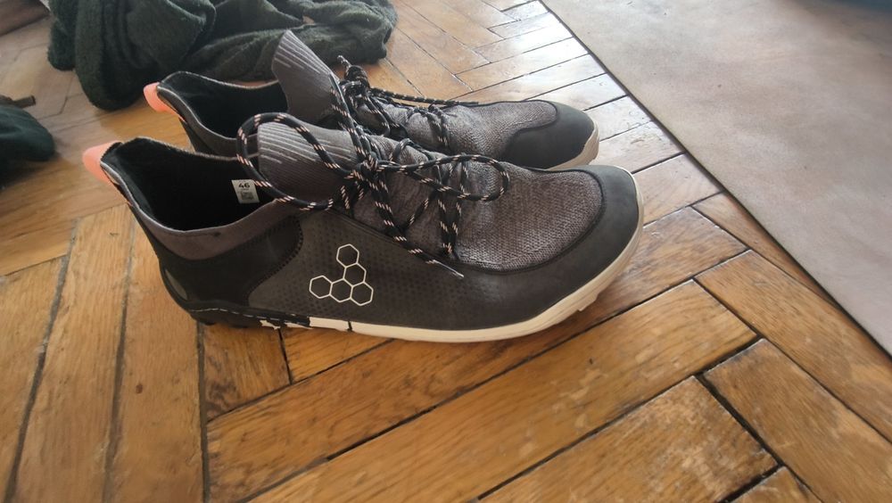 vivobarefoot 46 кросовки