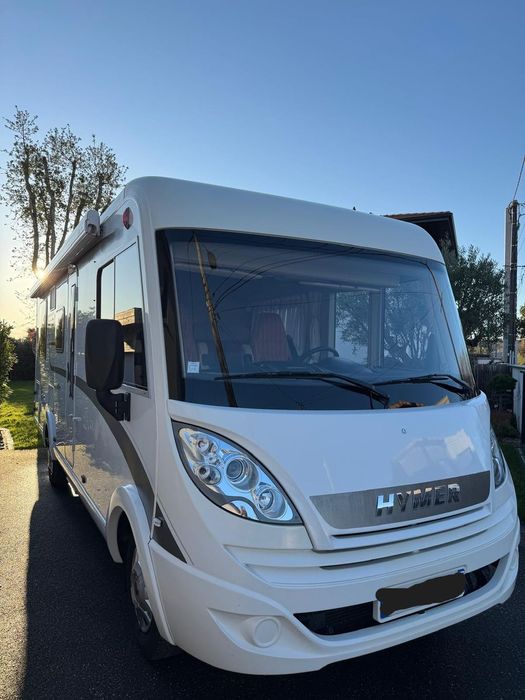 Hymer Exsis-i 698